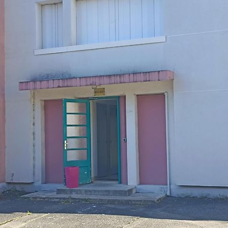 Appartement Tres Bien Place Chateauroux Exterior photo