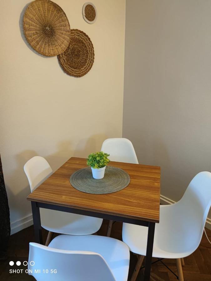 Appartement Tres Bien Place Chateauroux Exterior photo